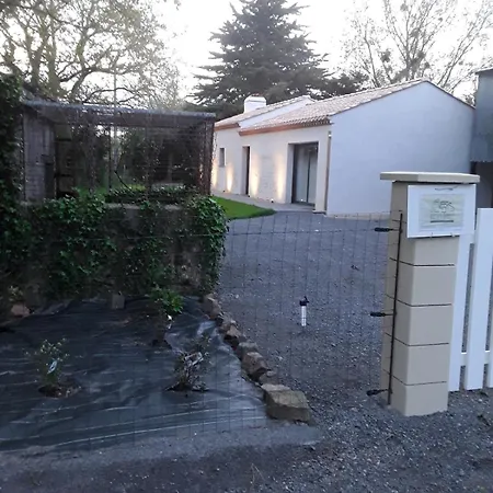 La Longere Des Basses Terres 度假居 La Garnache